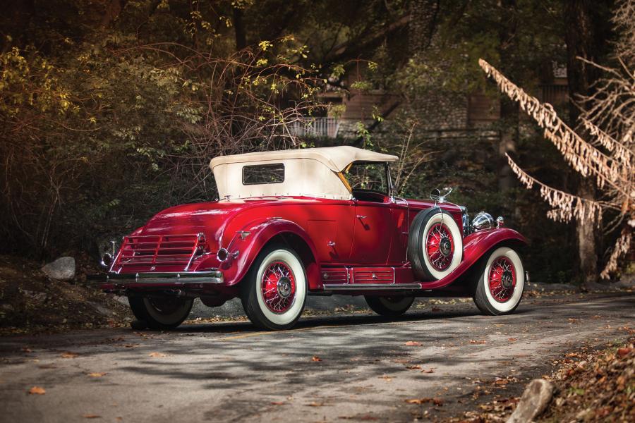  Cadillac Series 452 V16 Roadster by Fleetwood 1930 года  (фото 14 из 17)